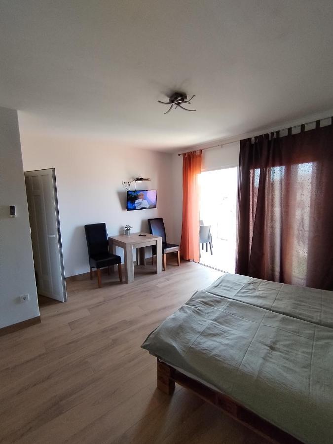 Stonewood Dalmacija Appartement Primošten Buitenkant foto